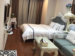 -凤凰印象公寓(深圳罗湖大剧院东门店)