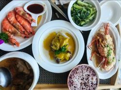 -臻康乃馨月子中心(集美店)