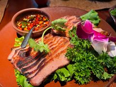卡拉山火塘烧肉-花马天堂云南餐厅 Lost Heaven(高邮路店)