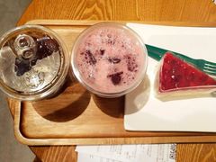 -星巴克(上海虹桥新天地二店)