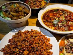 -小三峡食府(西五路店)