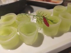 -尚尚仙·酸汤猪手·猪肚鸡火锅(华联万柳购物中心店)