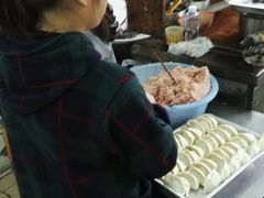 -黄阿姨锅贴大王(万航渡路店)