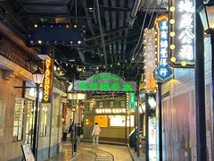 -上海世纪汇广场