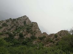 -辛安庄鸡鸣山景区