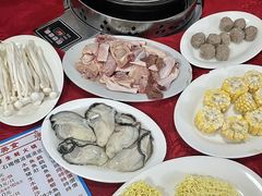 -花苑美食横琴生蚝火锅(拱北粤华路店)