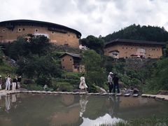 -初溪土楼群