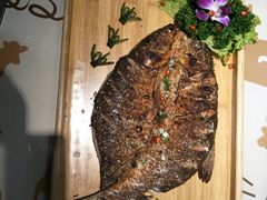 -阿里巴巴海鲜烧烤家常菜(黄岛店)