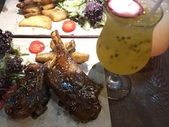 -The Cheebat 锌吧·Bistro(体育西店)