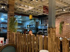 大堂-三个大叔烤羊肉串·炭炉砂锅菜(西三旗店)