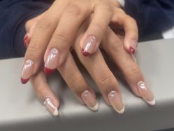 -芊屿芊浔美甲