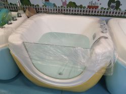 -香港3861婴幼儿游泳馆(东海商务中心店)