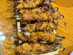 -乡村馕坑肉·烧烤·新疆菜·本地人更爱吃(阿勒泰首店)