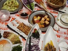 -威记烧嘢·南宁烧烤·超级生牛(绿地店)