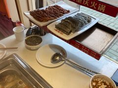 -旺龙巷重庆脆毛肚火锅·潜山扛把子店(潜山商业街店)