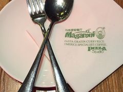-玛格萝妮(汇智国际商业中心店)