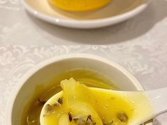 野米炖花胶-涵苑私宴定制(外滩店)