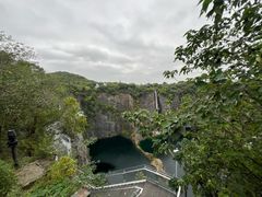 -蓝精灵乐园·世茂精灵之城主题乐园