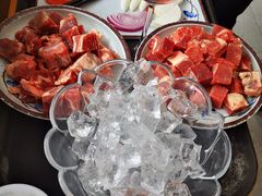 -毛辣果·贵州红酸汤牛肉火锅(西单店)