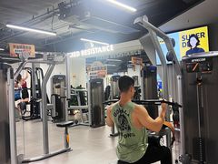 -超鹿运动(达信大厦店)