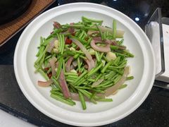 -香山湖家家宴(中山陵店)