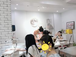 -柴小姐美睫美甲