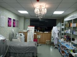 -斐尔国际皮肤管理中心