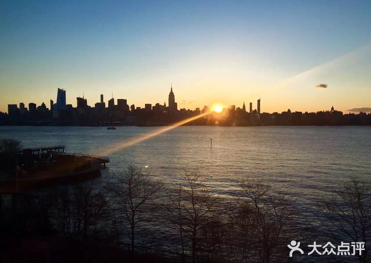 可以将整个曼哈顿尽收眼底