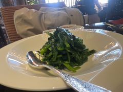 五粮液炒豆苗-北京四季酒店·采逸轩