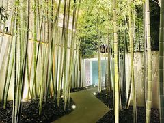 -穹六人间 people 6(岳阳路店)