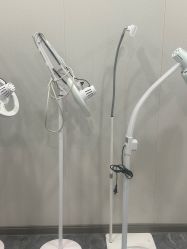 -苗方清颜专业祛痘·皮肤管理