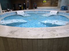 -菲鱼体育恒温游泳馆(中海名城店)