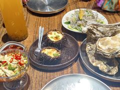 -蚝堡海鲜·威海菜·海肠捞饭·烧烤·亚洲吃蚝公司(幸福门店)