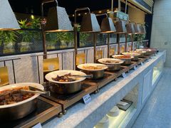 -川骄海鲜自助(王府井奥莱UP TOWN店原世界之花店)
