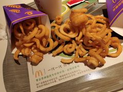 -麦当劳(番禺易发商业街店)