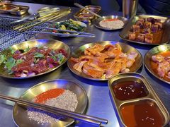 -又见炊烟炭火烤肉(五一新村店)