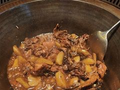 -山河屯铁锅炖·非遗东北菜(南山店)