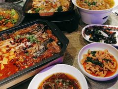 -巴特餐饮6加1音乐餐吧·新疆菜