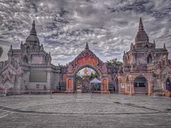 -一寨两国风景区