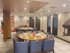 -有红鸡毛店·川菜(建设路店)