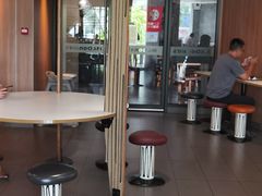 -麦当劳(中山大道中店)