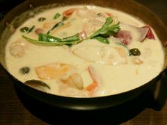 -大头虾越式风味餐厅(光明广场店)