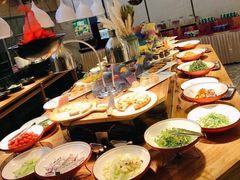 自助取餐区-茅庐川菜