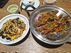 干锅黄骨鱼-佬湘楼·27年湘菜(天河都市广场店)