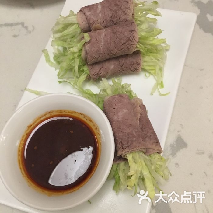 新白鹿餐廳(東方商廈店)的點評