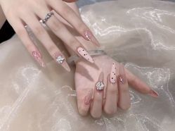 -鲸彩·美甲美睫科技护肤