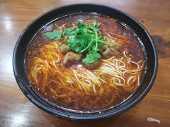 香辣肥肠面-重庆小面