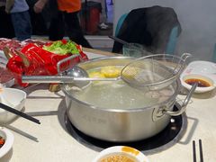 -浪里寻·臻牛养生牛肉火锅(方圆荟店)