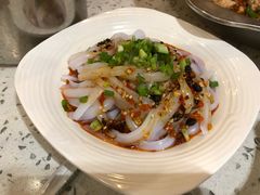 -兔行天下-鸿鹤鲜锅兔(中海国际店)