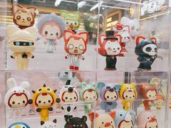 -泡泡玛特POPMART(上海环球港店)